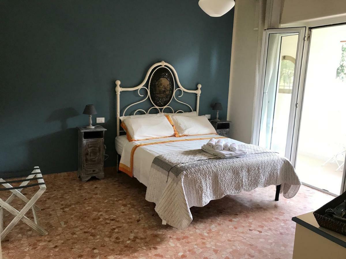 B&B La Casa Di Alice Camaiore Extérieur photo